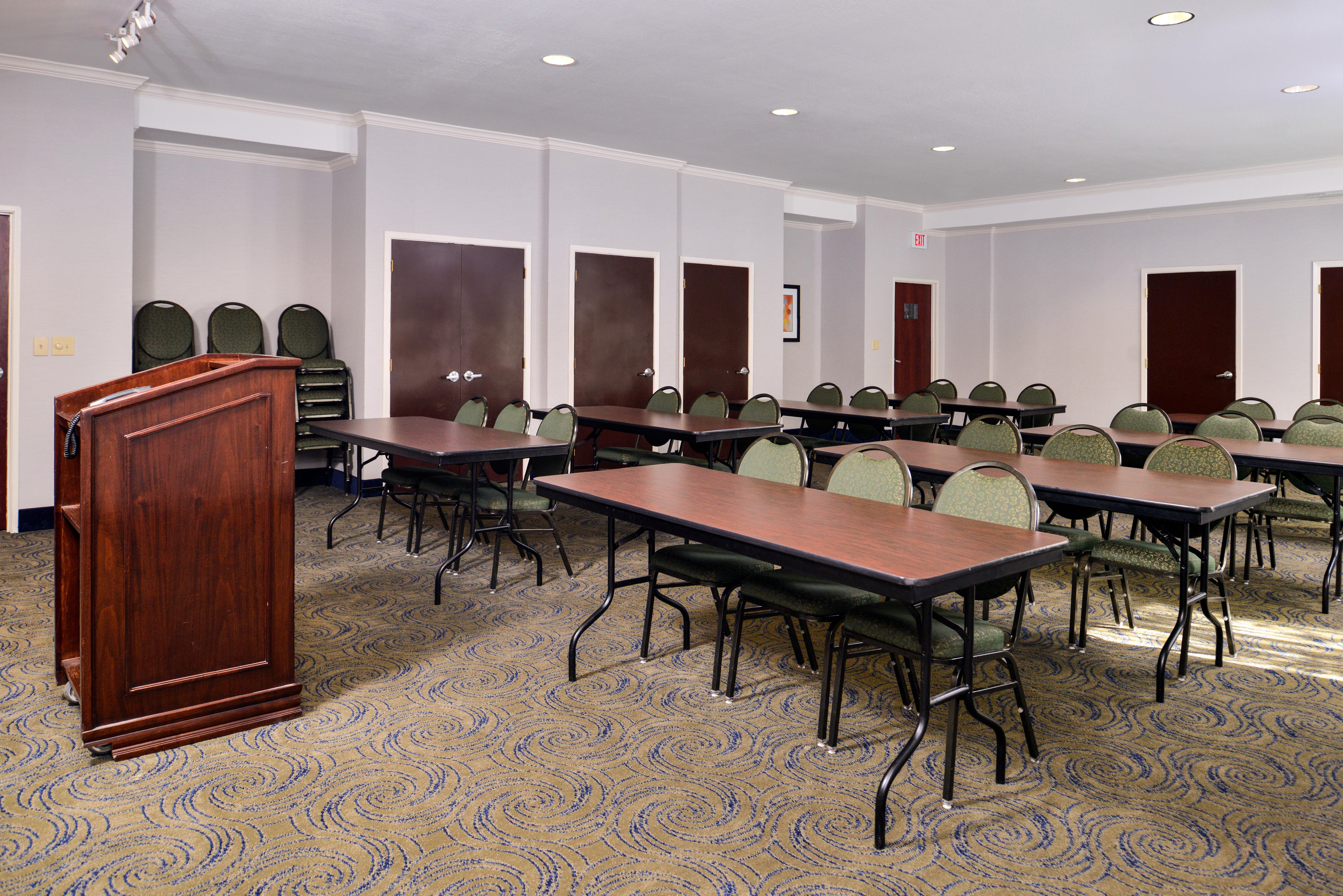 Holiday Inn Express & Suites San Antonio South Extérieur photo